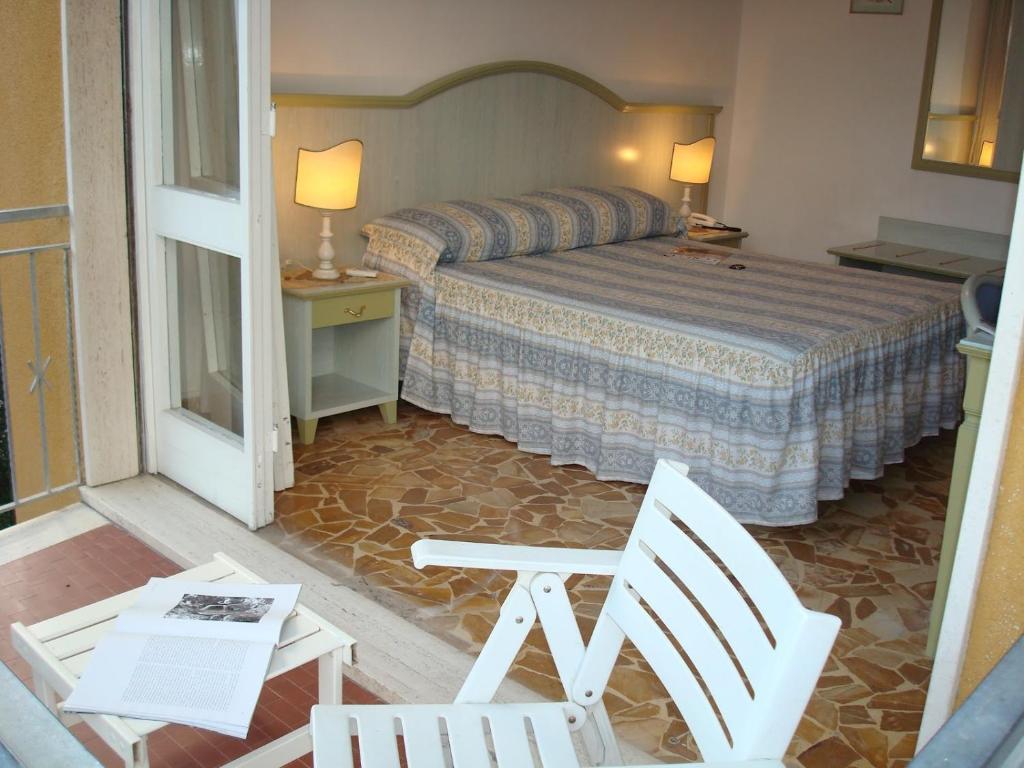 Hotel Villa Rona Forte dei Marmi Bagian luar foto