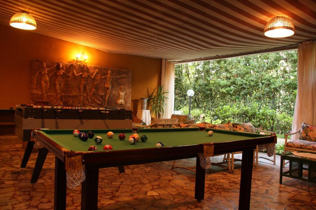 Hotel Villa Rona Forte dei Marmi Bagian luar foto